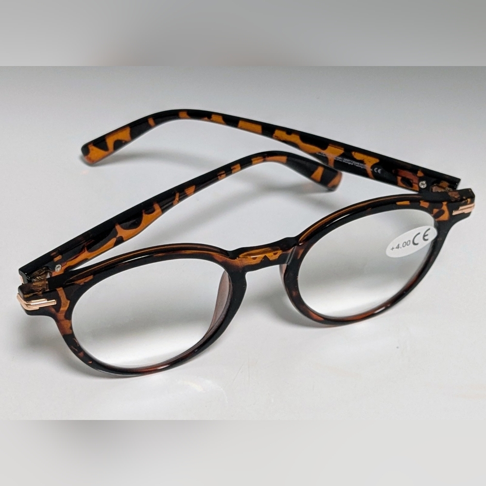 Tortoiseshell Round Women's Reading Glasses - Brown/Black